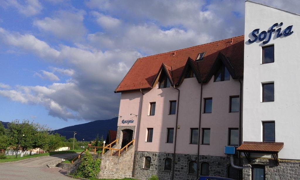 Hotel Sofia Bran  Dış mekan fotoğraf